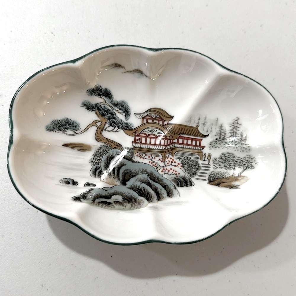 VTG Fine China Vanity Tray Soap Dish Exclusively made by Ben Rickert in Japan